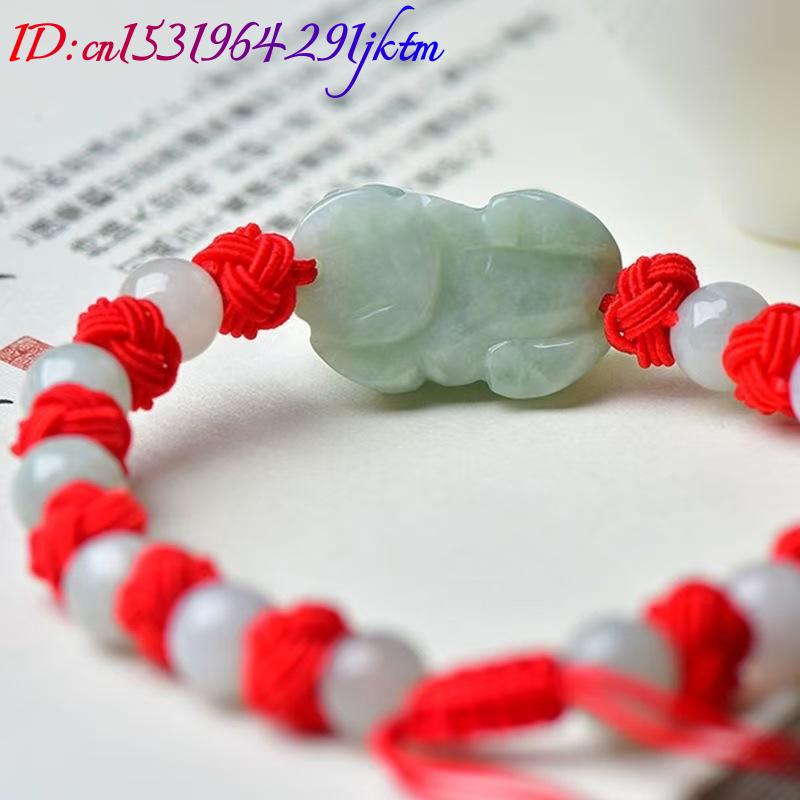 Natural Burmese Jadeite Pixiu  - Beading ulasan dan harga